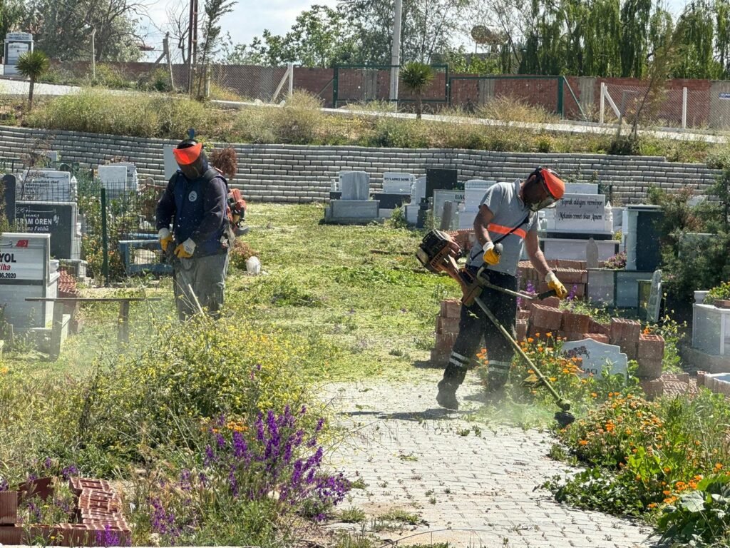 İLÇE GENELİNDE ÇALIŞMALAR SÜRÜYOR