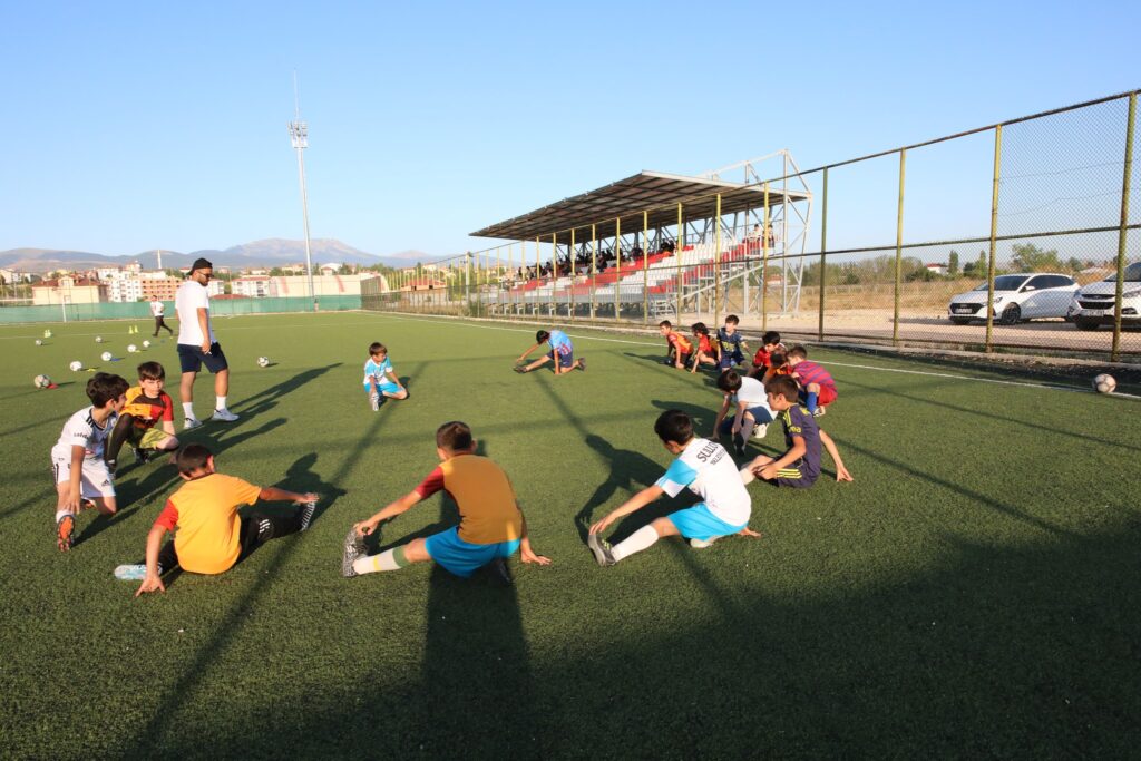 YAZ SPOR OKULLARI KAYITLARI BAŞLIYOR