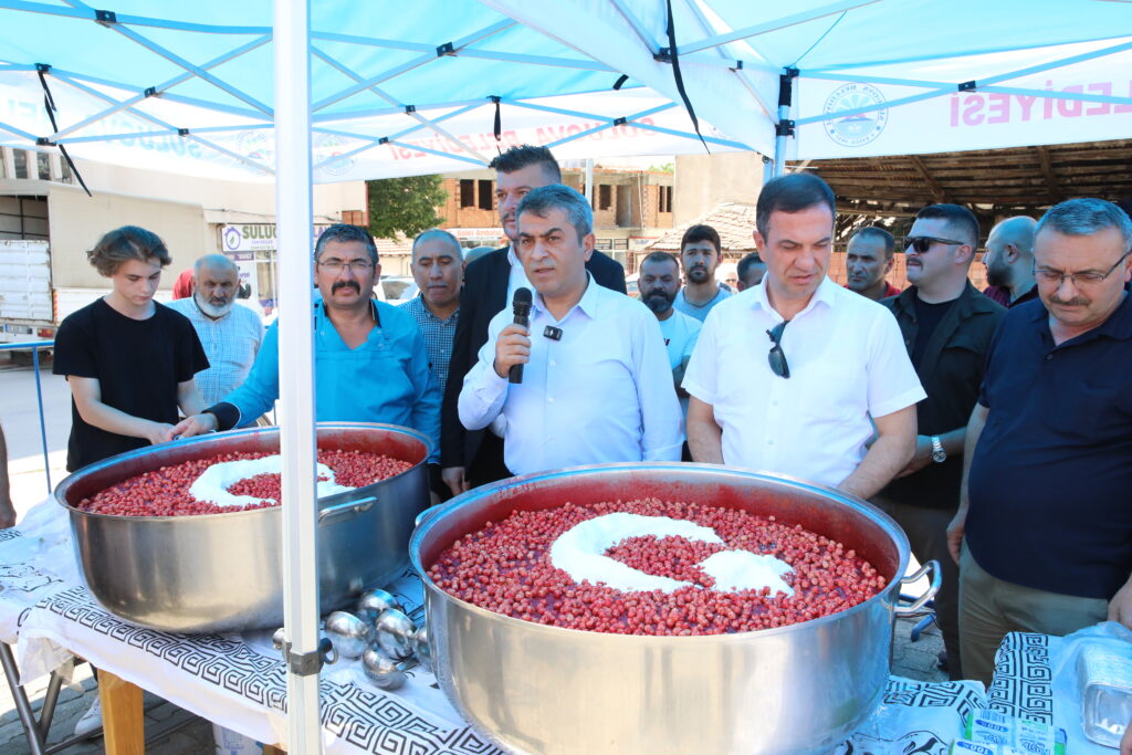 BİR OLMANIN SEMBOLU ‘AŞURE’