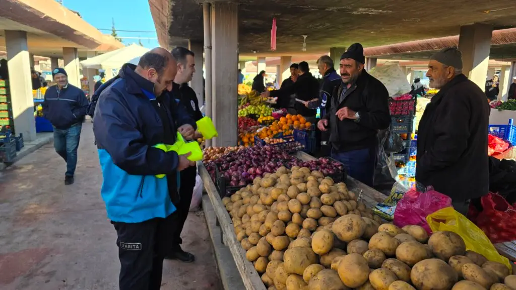 Belediyemizden Pazar Alışverişlerinde Şeffaflık Hamlesi