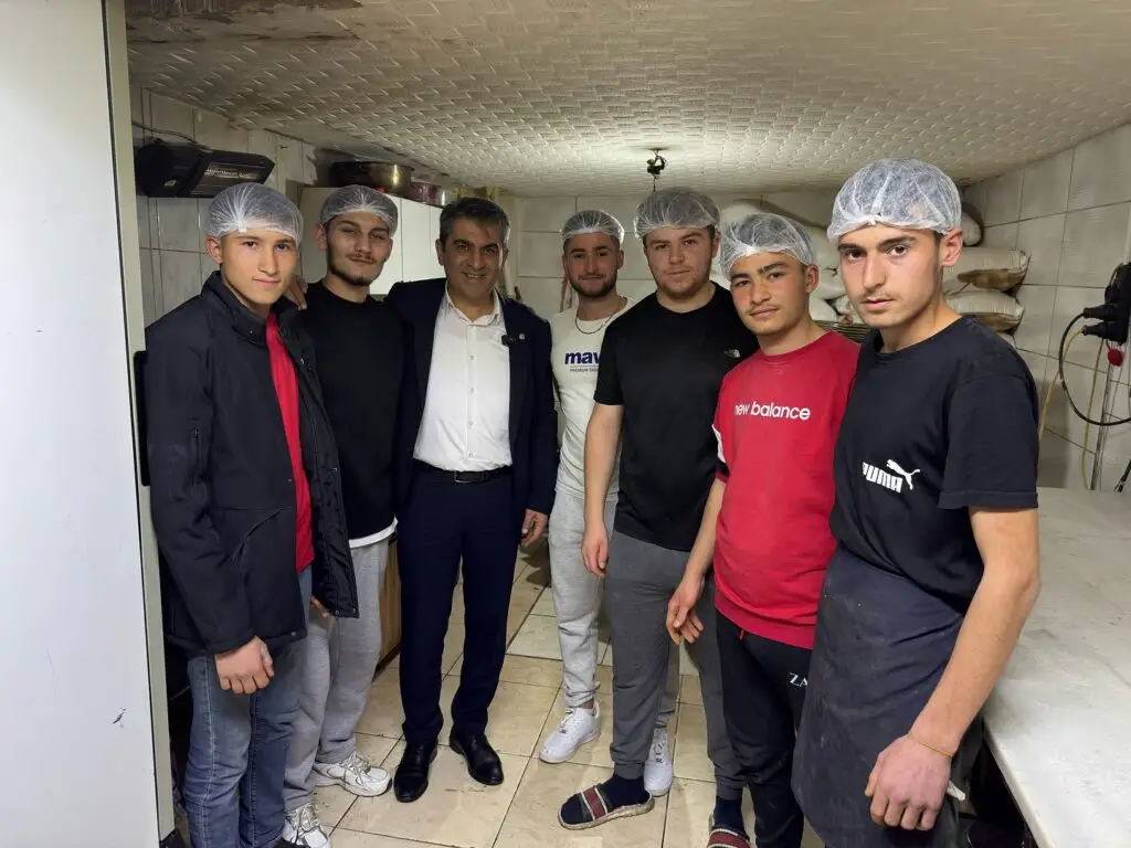 SAHUR VAKTİ EMEKLE YOĞRULAN BEREKET