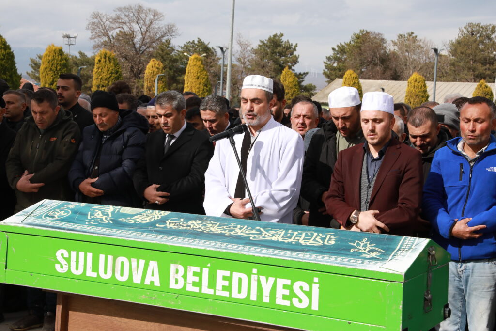 HEMŞEHRİLERİMİZ DUALARLA UĞURLANDI