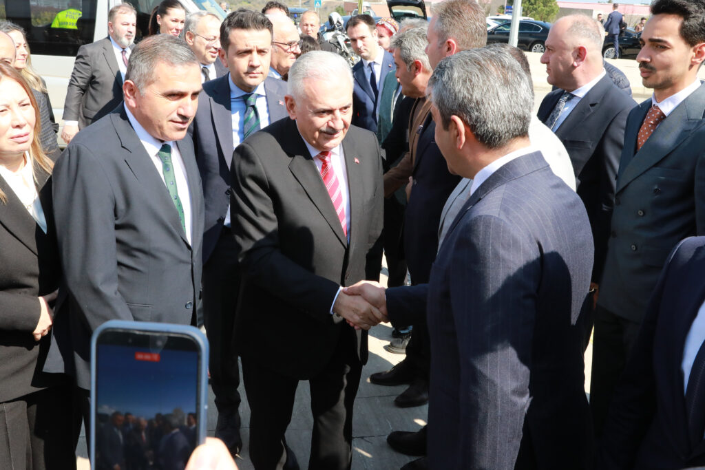 TÜRK DÜNYASI SAMSUN’DA TOPLANDI