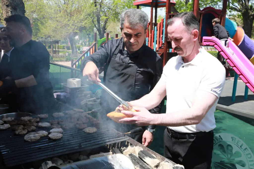 Suluova Belediyesi’nde 1 Mayıs Programı Düzenlendi