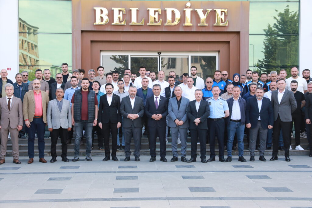 BELEDİYE AİLESİ BAYRAMLAŞMA
