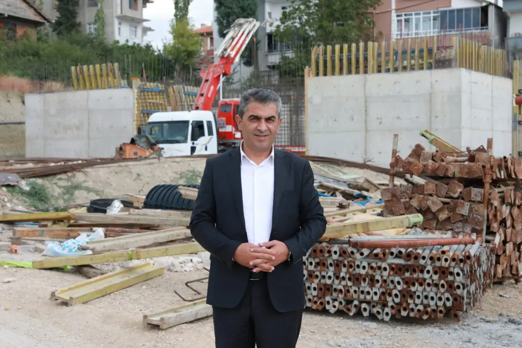 YOL VE SU ALTYAPISINA GÜÇLÜ YATIRIM
